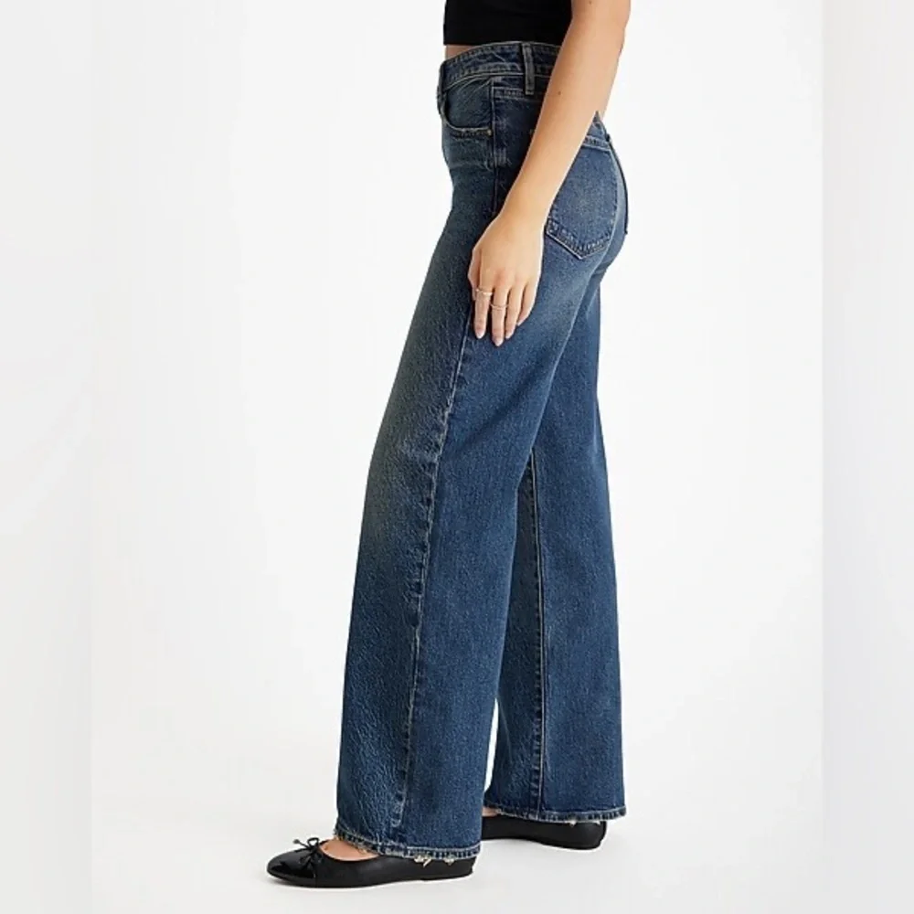 Express Wide Leg High Rise Jeans Women's 10L Tall Mom Wide Loose Distressed NWT